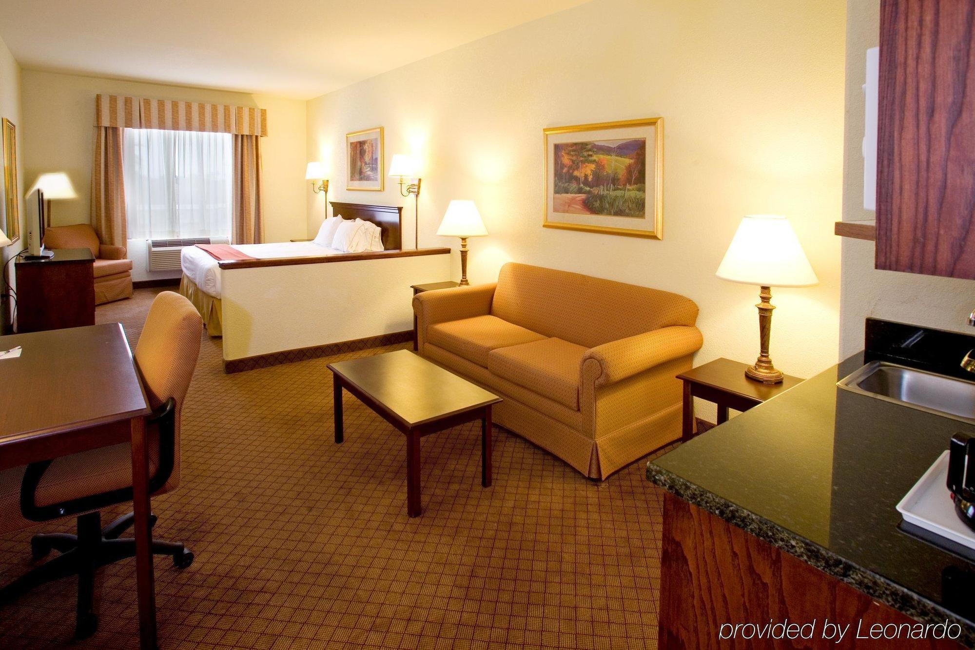 Holiday Inn Express Hotel And Suites Weslaco, An Ihg Hotel Szoba fotó